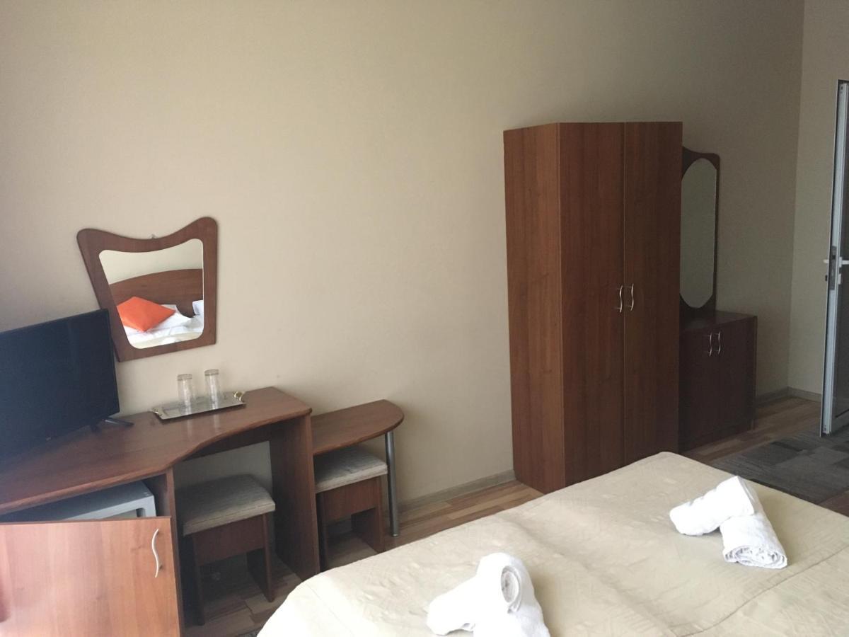 Pensiunea Brigi Satu Mare Exterior foto
